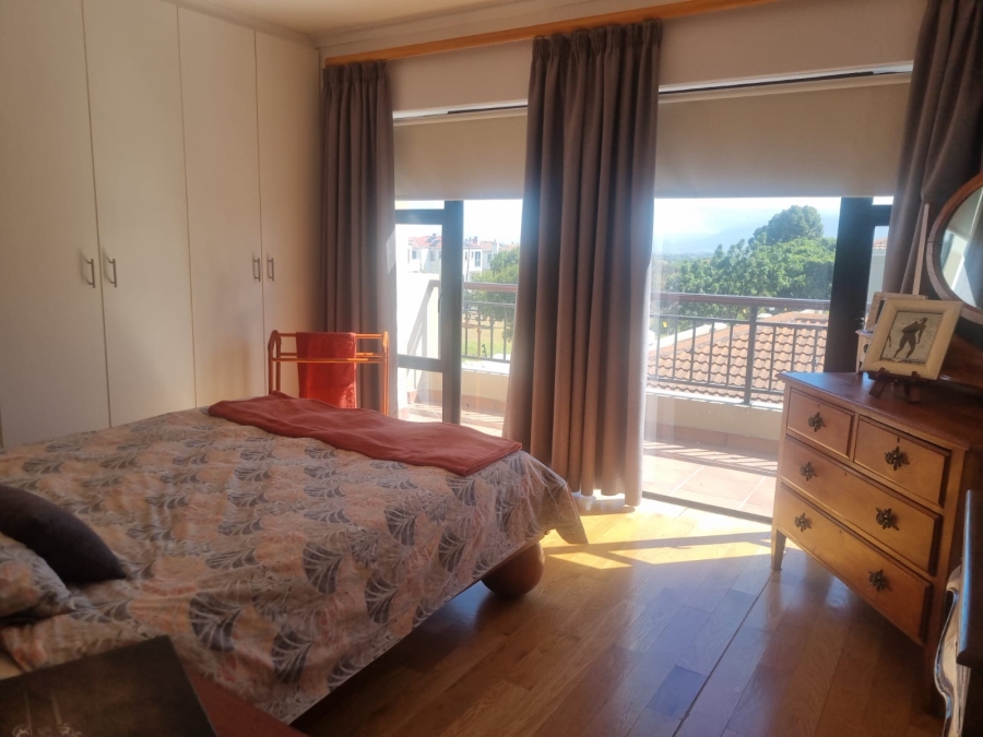 3 Bedroom Property for Sale in Baronetcy Estate Western Cape